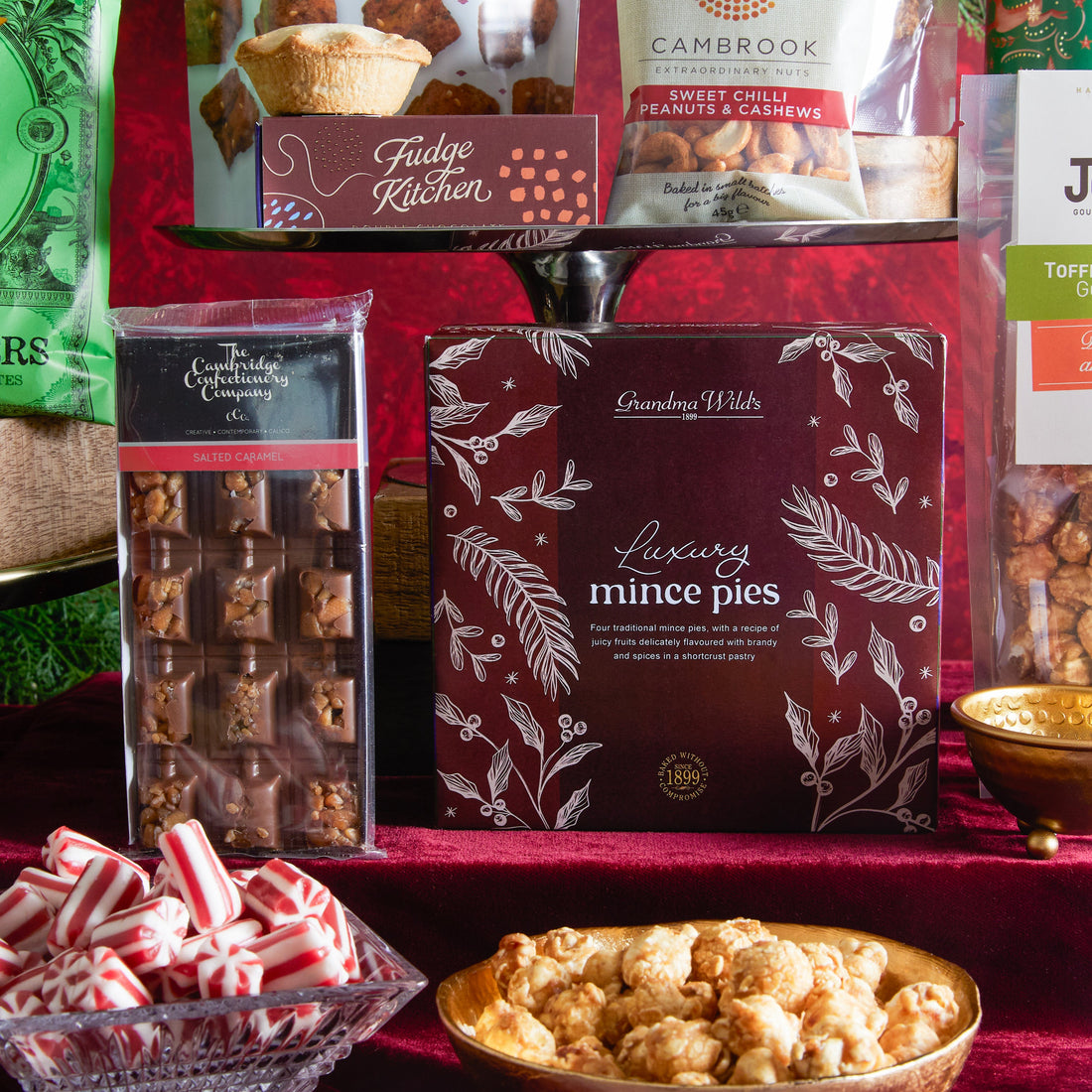 Christmas Hampers for Every Taste: From Traditional to Modern