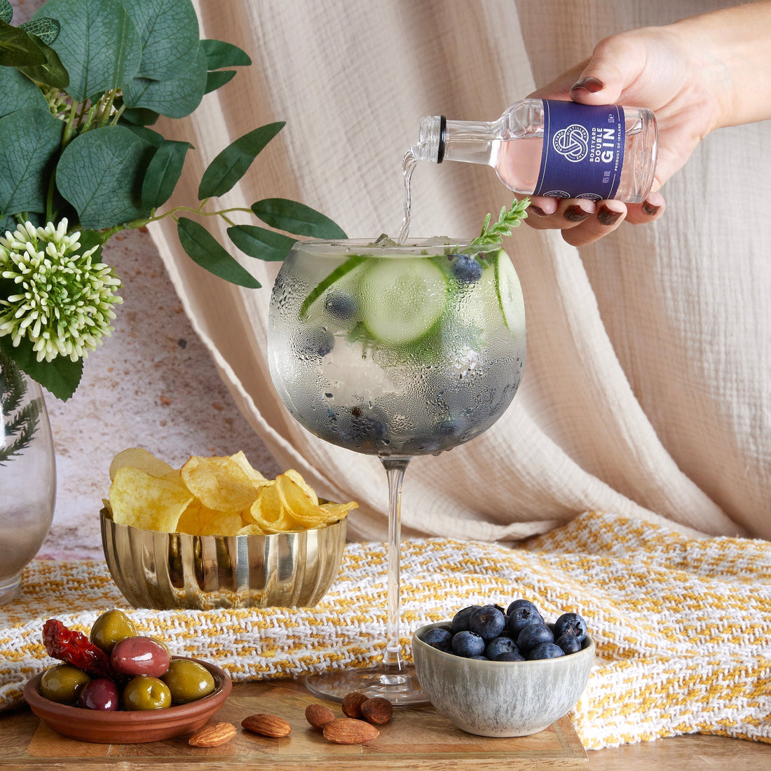 How to drink gin: a helpful hampers.com handbook