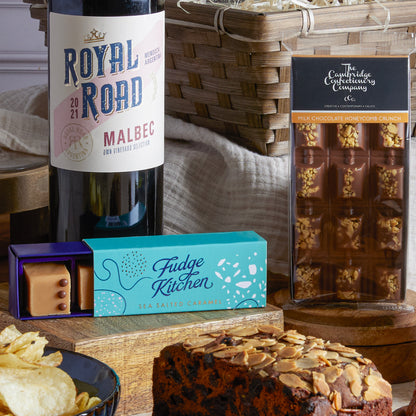 Close up of products in Gourmet Food & Wine Hamper, a luxury gift hamper from hampers.com UK