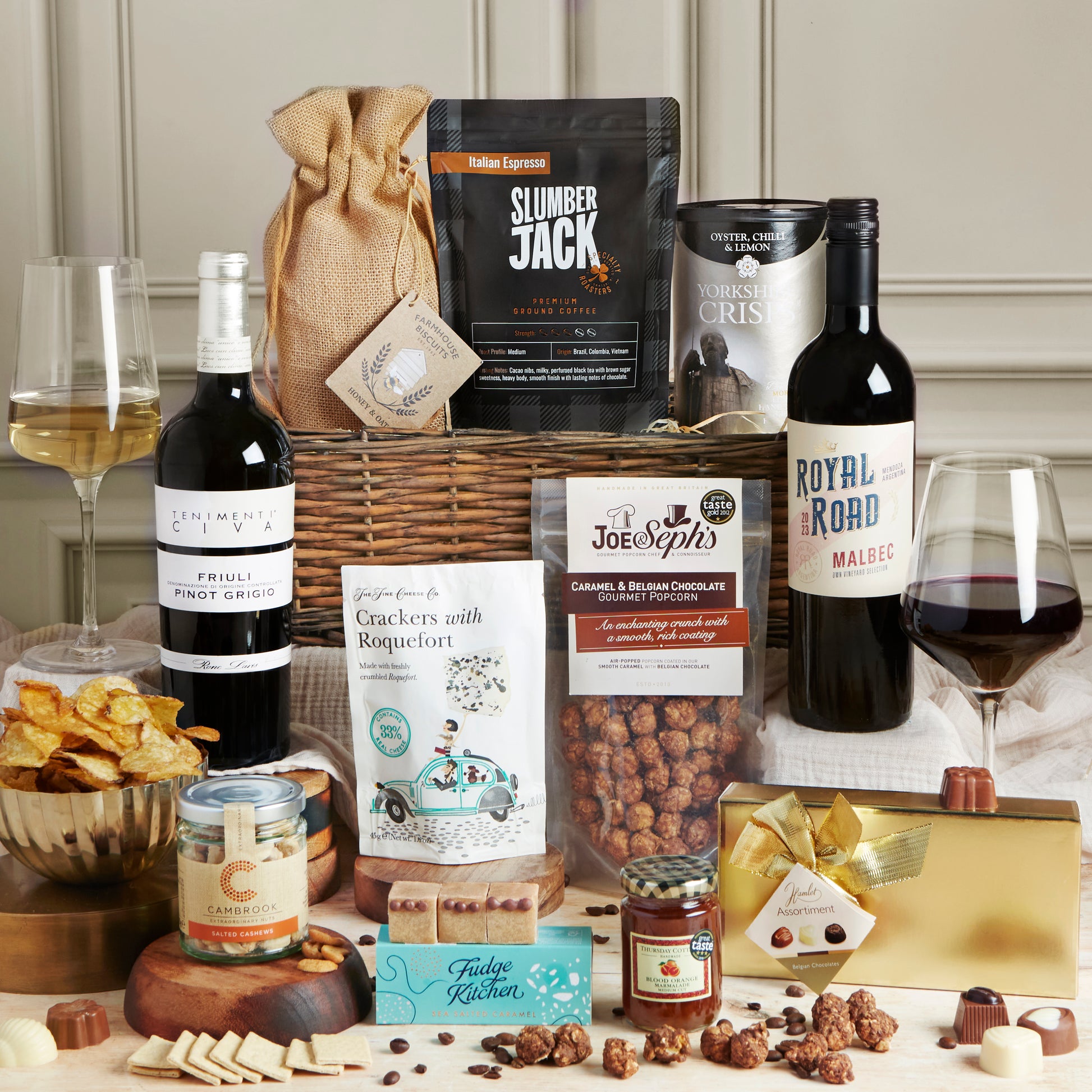 Main Image of Food & Wine Lovers Gift, a luxury gift hamper from hampers.com UK