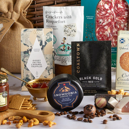 Close up of products in The Deluxe Food & Wine Gift Hamper, a luxury gift hamper from hampers.com