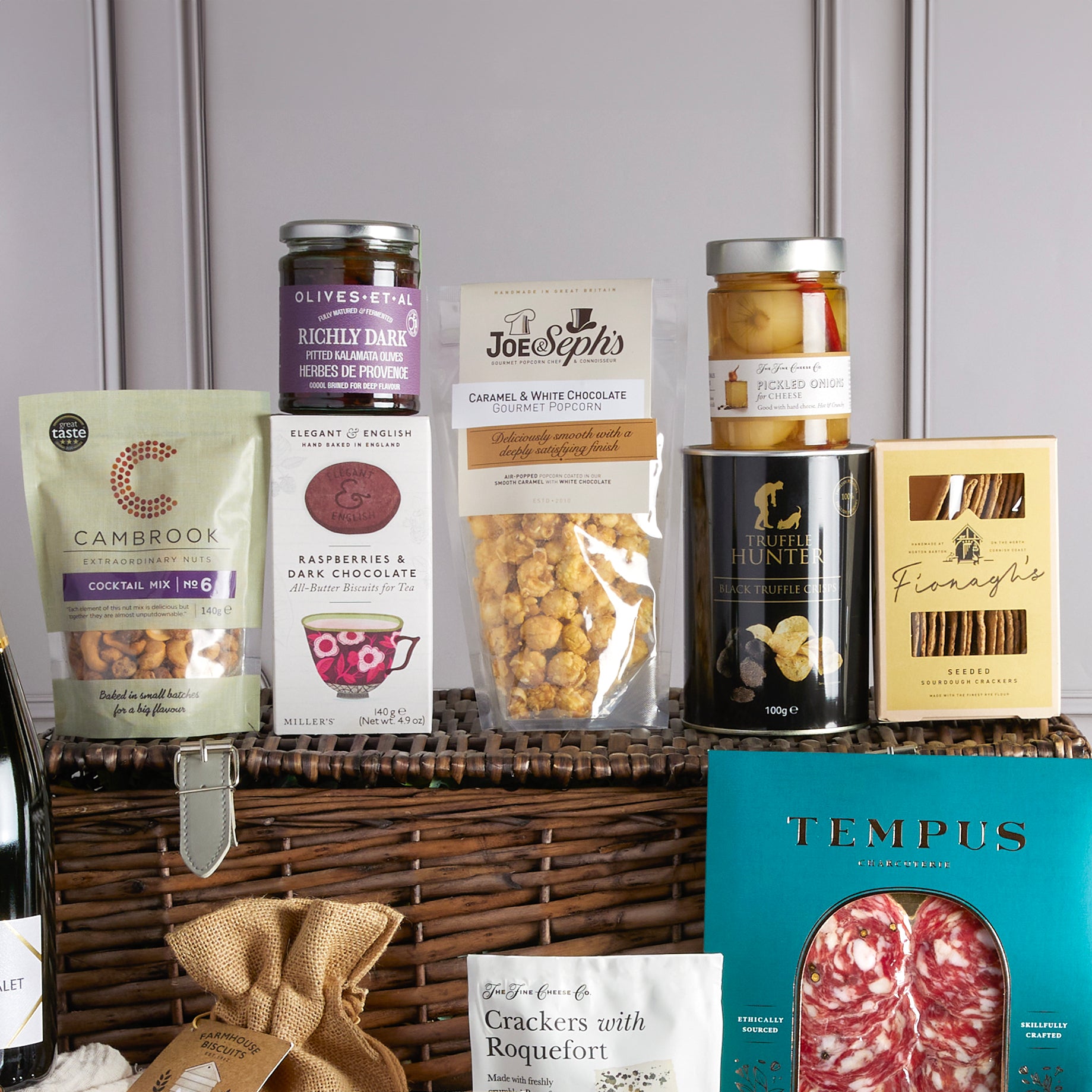 Close up of products in The Deluxe Food & Wine Gift Hamper, a luxury gift hamper from hampers.com