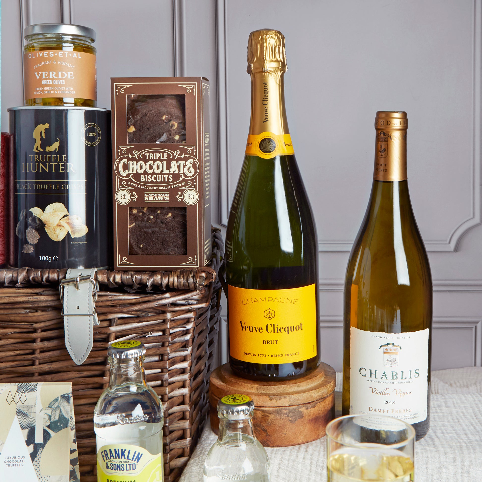 Close up of products in The Grand Food & Wine Hamper, a luxury gift hamper from hampers.com UK