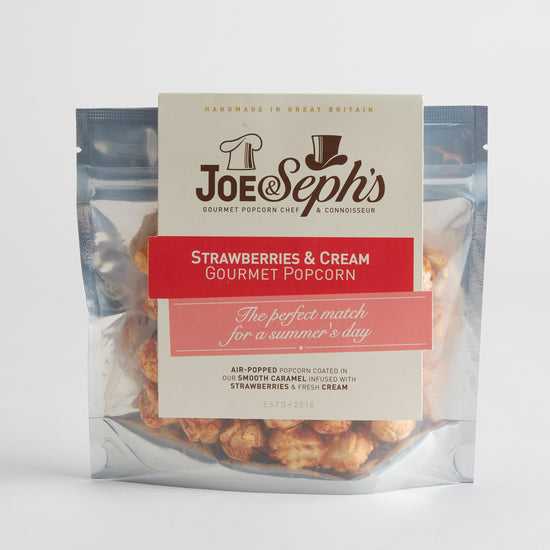 32g J&S Strawberries & Cream Popcorn