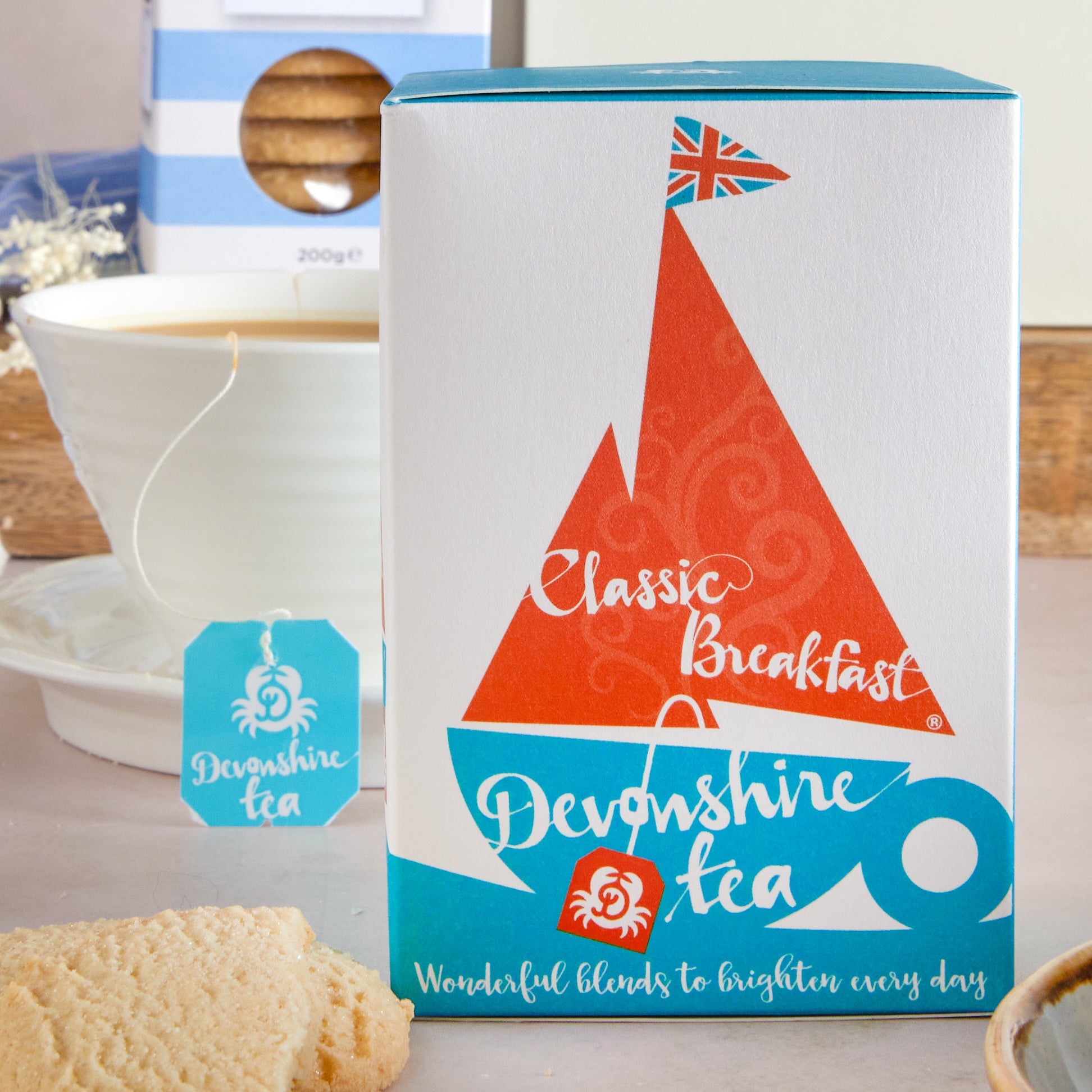 Close up of products in British Cream Tea Hamper, a luxury gift hamper from hampers.com UK