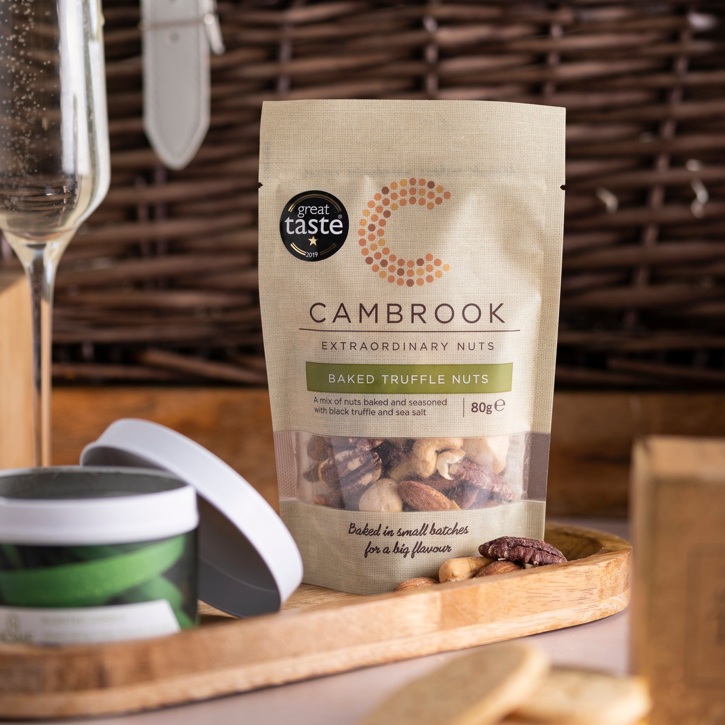 Close up of products in The Housewarming Hamper, a luxury gift hamper from hampers.com UK