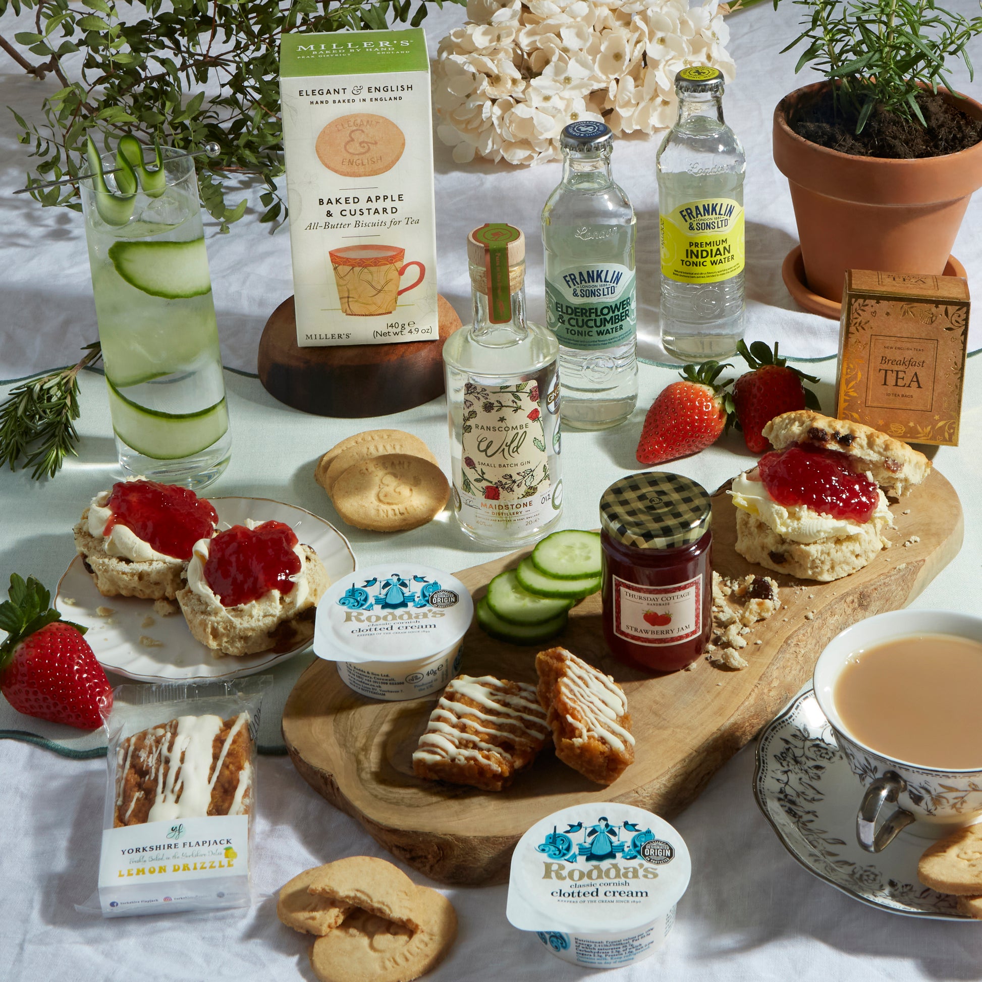 Close up of products in Gin Lovers Cream Tea Hamper, a luxury gift hamper from hampers.com UK