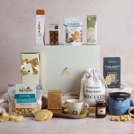 Luxury Food & Drink Hampers | Free UK Delivery | hampers.com