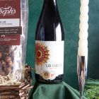 Close up of products in Luxury Bearing Gifts Christmas Hamper, a luxury Christmas gift hamper at hampers.com UK