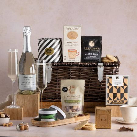 Main The Housewarming Hamper, a luxury gift hamper at hampers.com