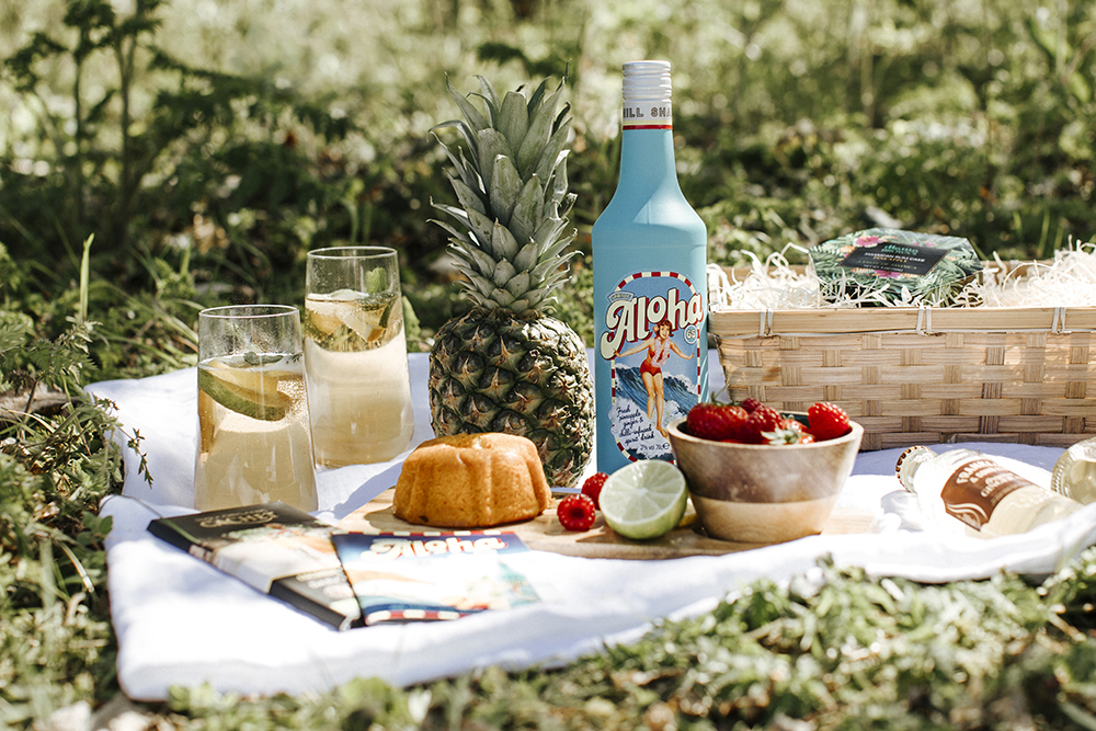 How To Plan The Perfect Picnic | Blog | Hampers.com | Hampers.com